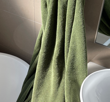 The Towel (GREEN)